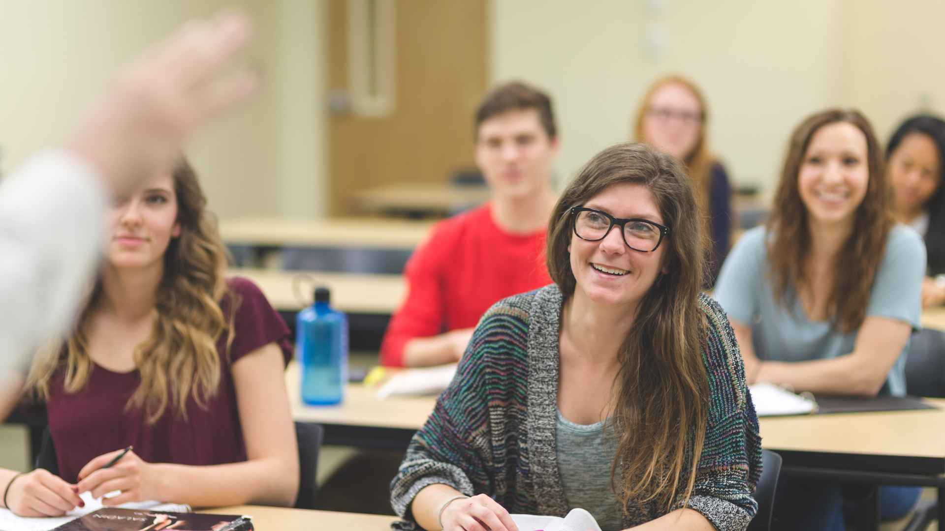 Top 5 Questions To Ask Your Immigration Consultant On Moving To Canada top-5-questions-to-ask-your-immigration-consultant-on-moving-to-canada