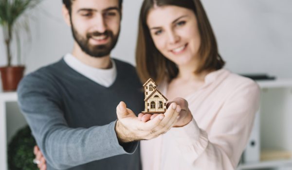 how to migrate to australia with family